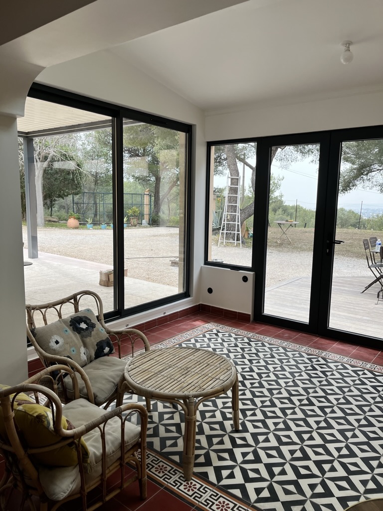 0703DA08-4053-4CA4-A898-127661F94E52_1_105_c