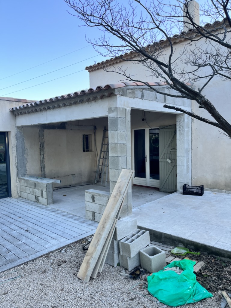 2684E881-EB3F-44BF-A754-C75DF63C8B3D_1_105_c