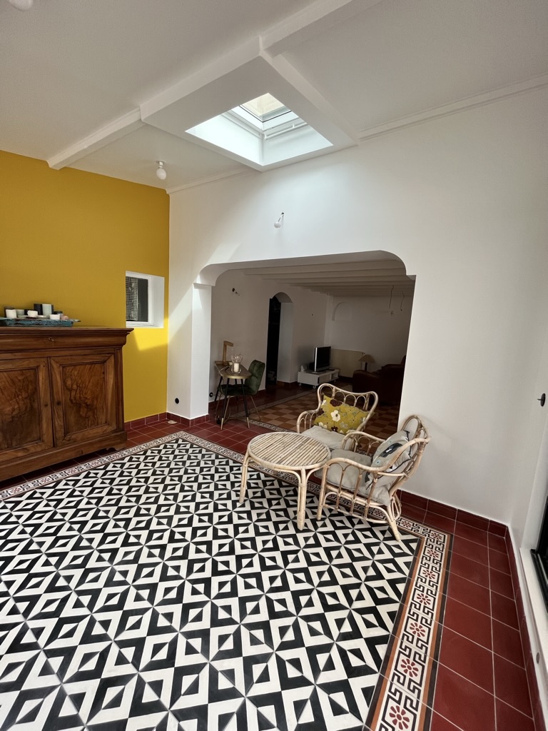 D37E785D-DC90-4EB7-89B1-8C8C8F5812AB_1_105_c